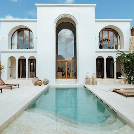 Casa Viamo Hotel Canggu  Ngoại thất bức ảnh