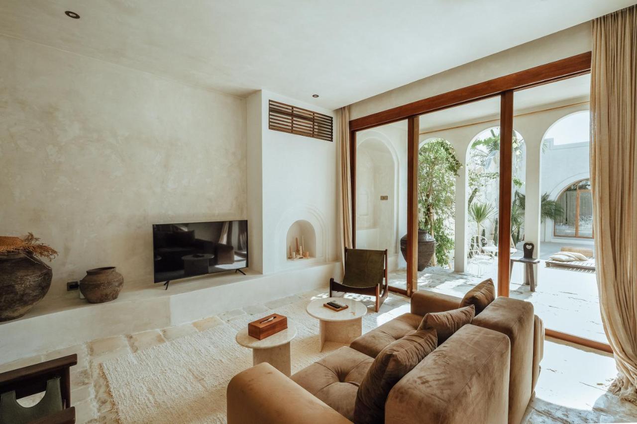 Casa Viamo Hotel Canggu  Ngoại thất bức ảnh