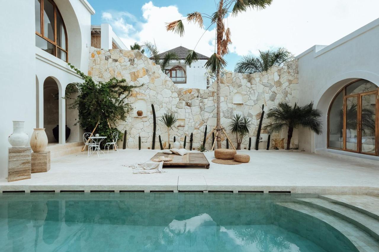 Casa Viamo Hotel Canggu  Ngoại thất bức ảnh